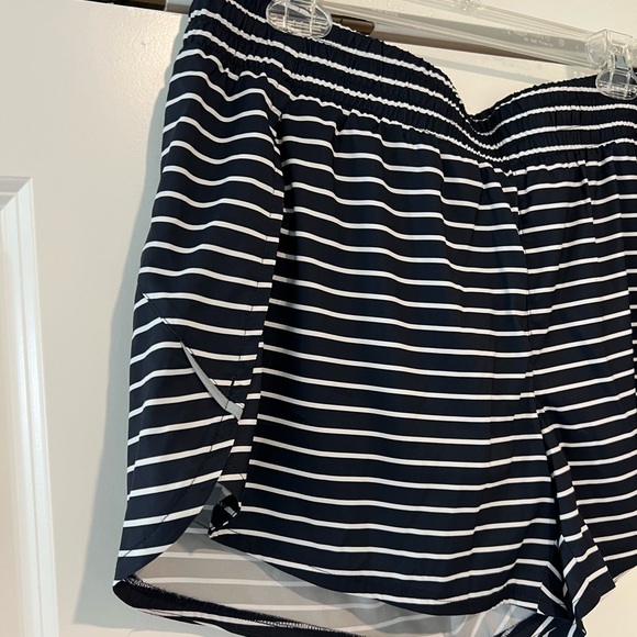 Athleta Racer Navy/White Striped Running Shorts - Picture 3 of 10